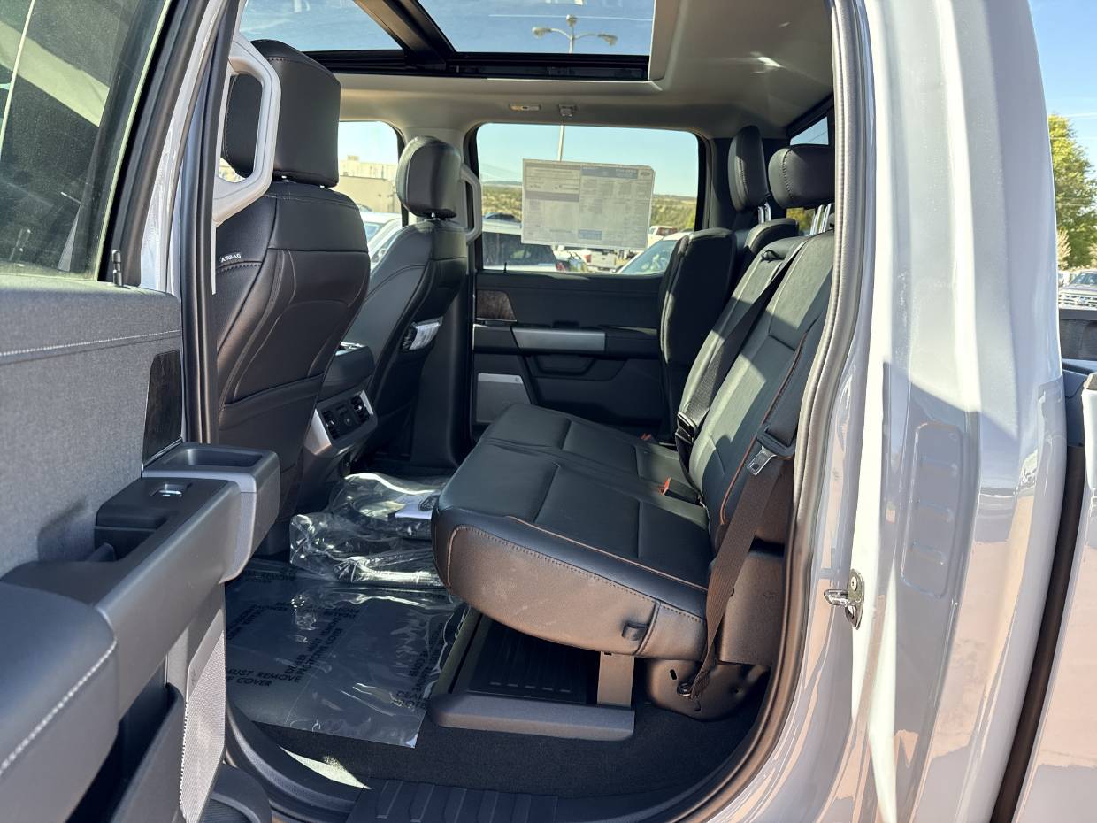 2026 Ford F-250 Super Duty Lariat - Photo 13