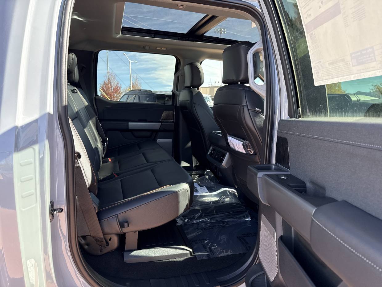 2026 Ford F-250 Super Duty Lariat - Photo 15