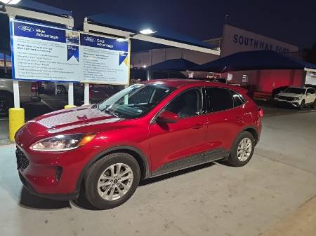 2020 Ford Escape SE