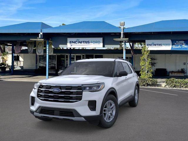 2026 Ford Explorer photo 2
