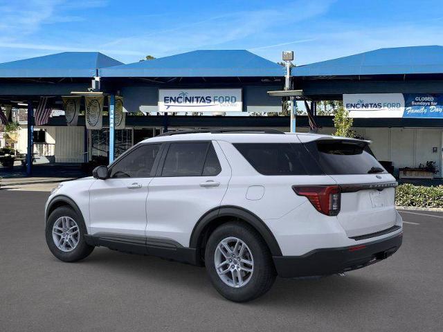 2026 Ford Explorer photo 4
