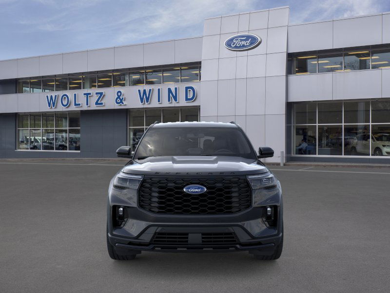 2026 Ford Explorer ST-Line photo 4