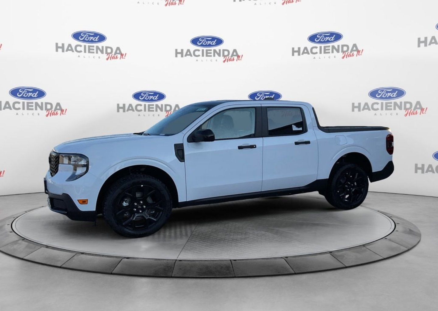 2025 Ford Maverick XLT's photo