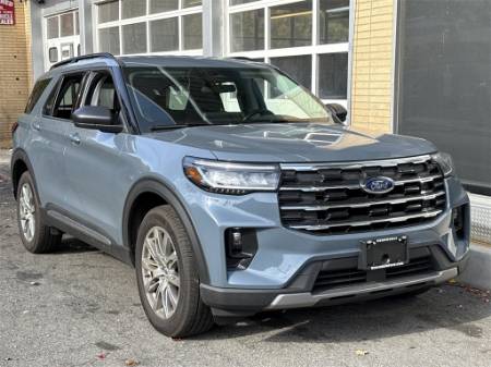 2025 Ford Explorer Active