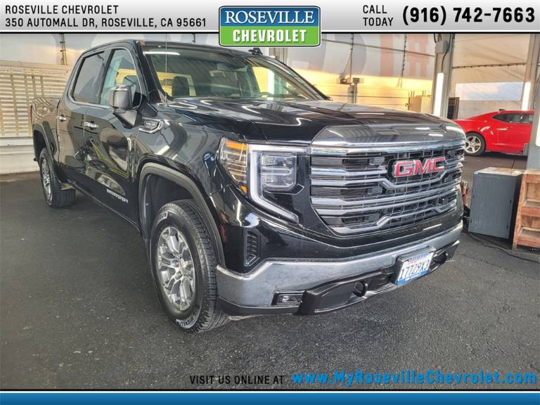 2024 GMC Sierra 1500 SLT