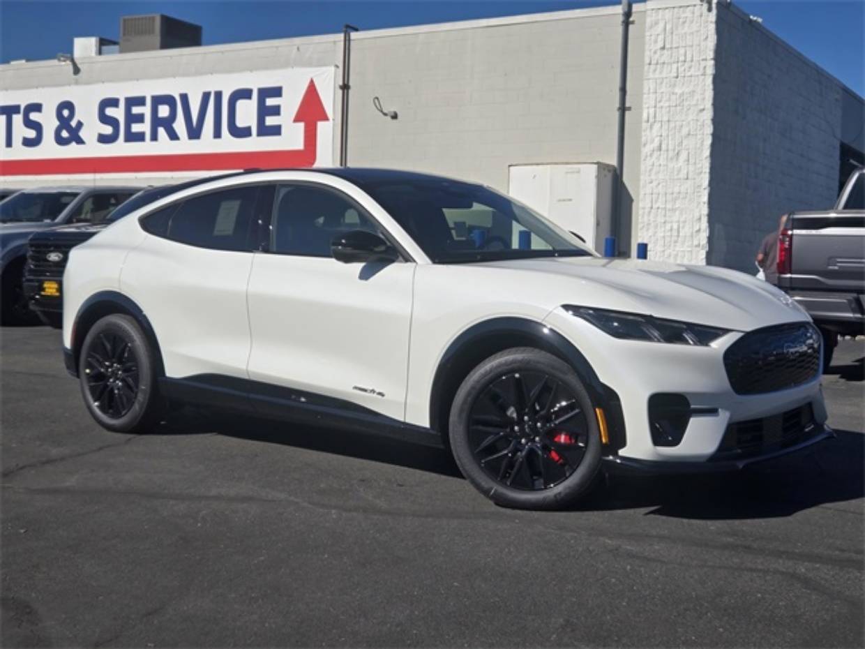 2025 Ford Mustang Mach-E Premium AWD's photo