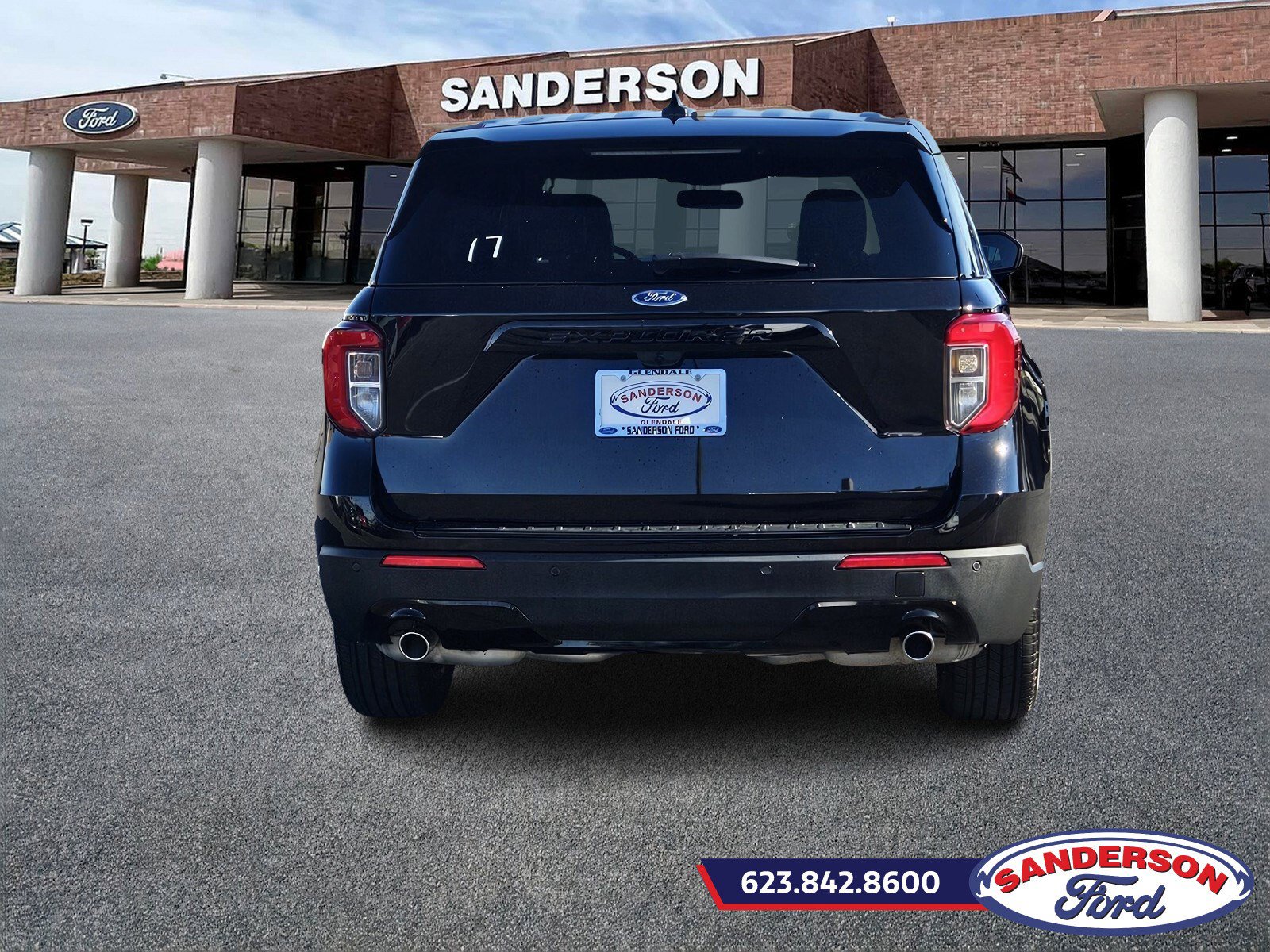 2022 Ford Explorer ST-Line photo 4