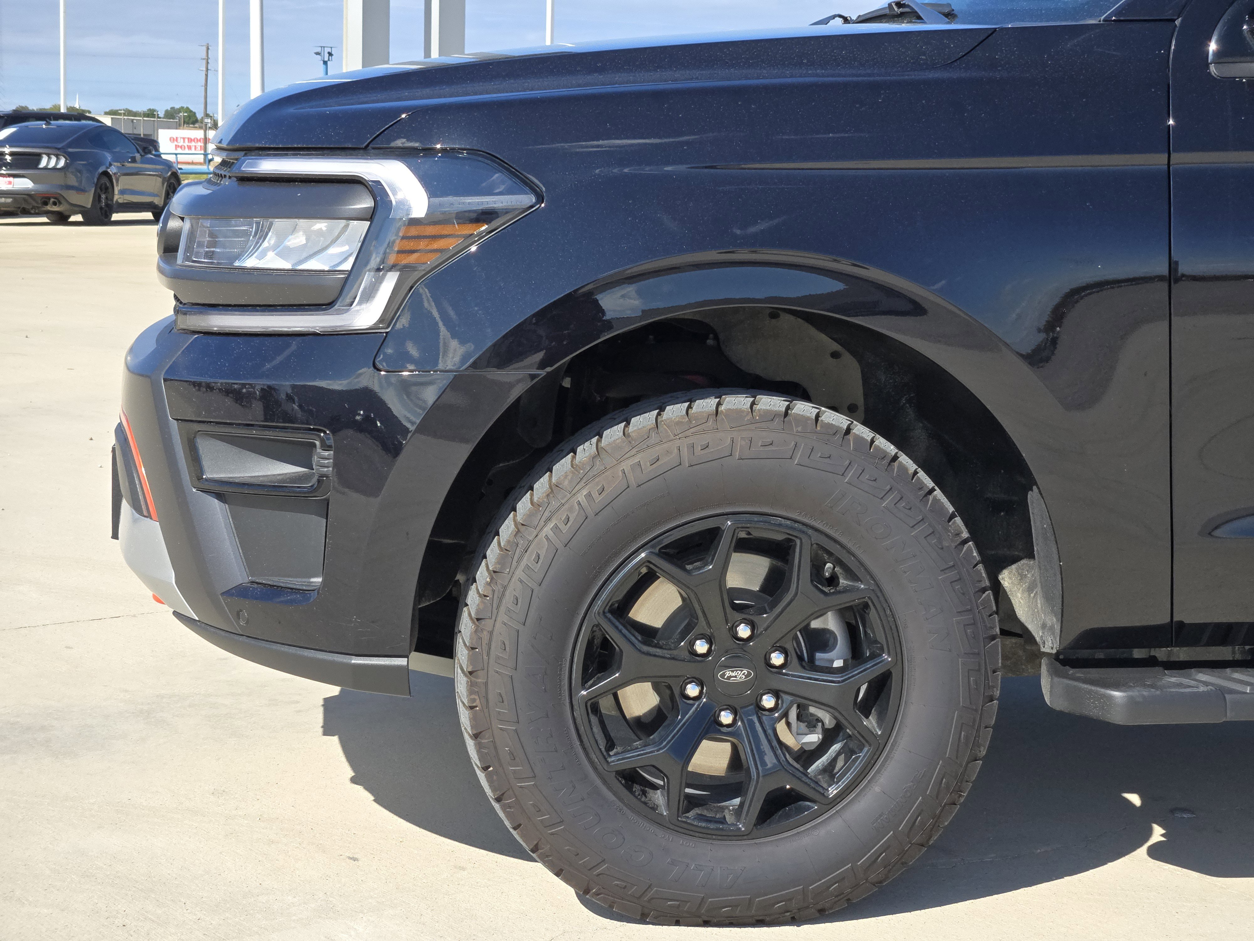 2023 Ford Expedition Timberline photo 3