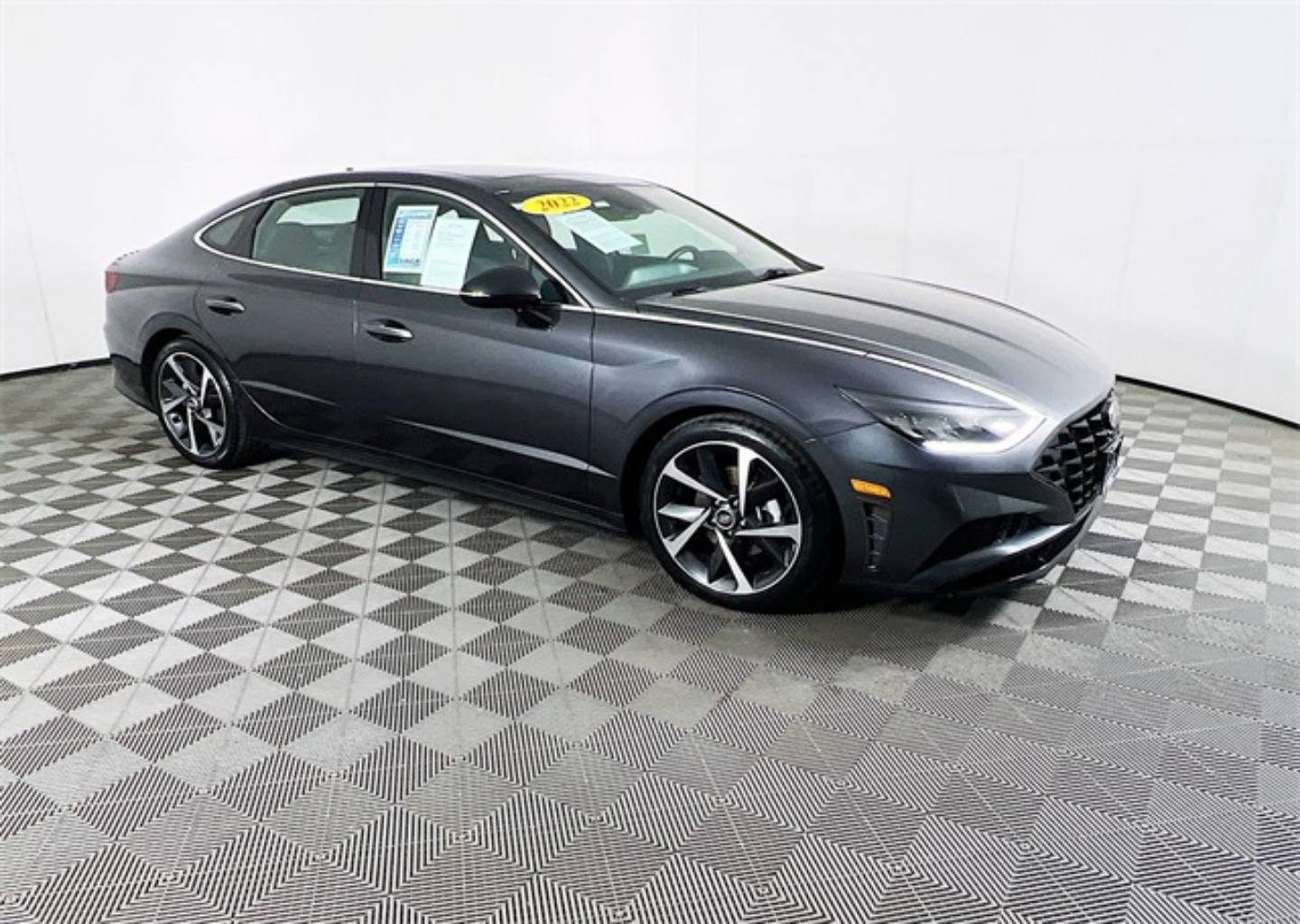 2022 Hyundai Sonata SEL Plus's photo