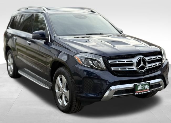 2017 Mercedes Benz GLS 450 photo 2
