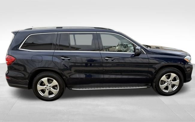 2017 Mercedes Benz GLS 450 photo 3