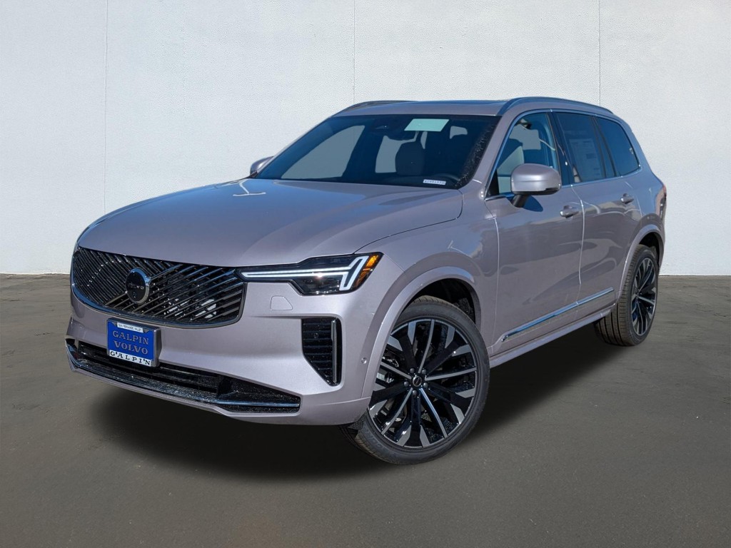 2026 Volvo XC90 B6 Plus 7-Seater