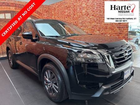 2024 Nissan Pathfinder S