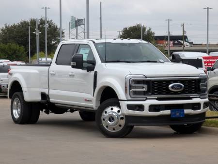 2026 Ford Super Duty F-450 DRW Platinum