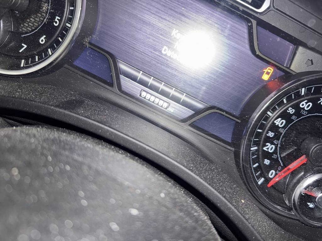 2019 Ram 1500 Laramie photo 3