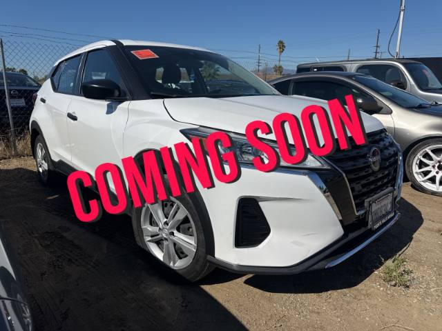2024 Nissan Kicks S
