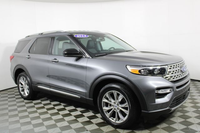 Used 2024 Ford Explorer Limited with VIN 1FMSK8FH3RGA02226 for sale in Kansas City