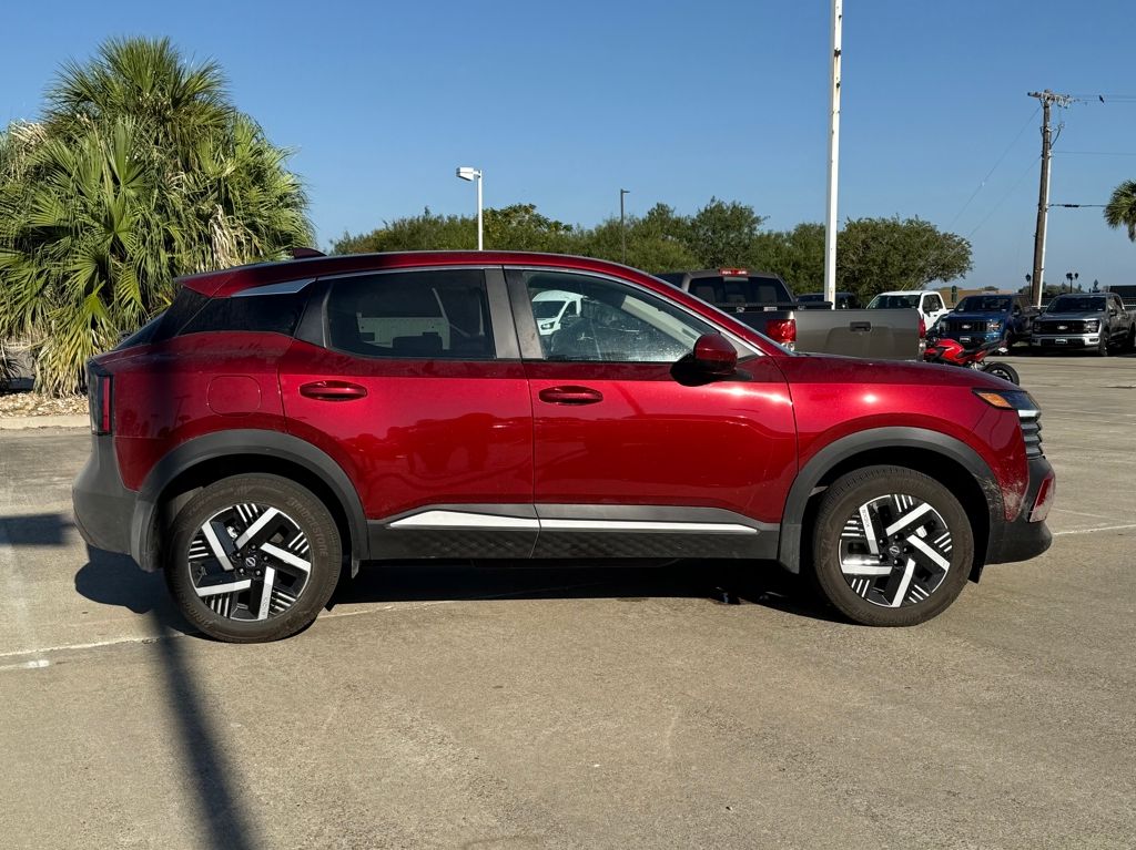 2025 Nissan Kicks SV photo 3