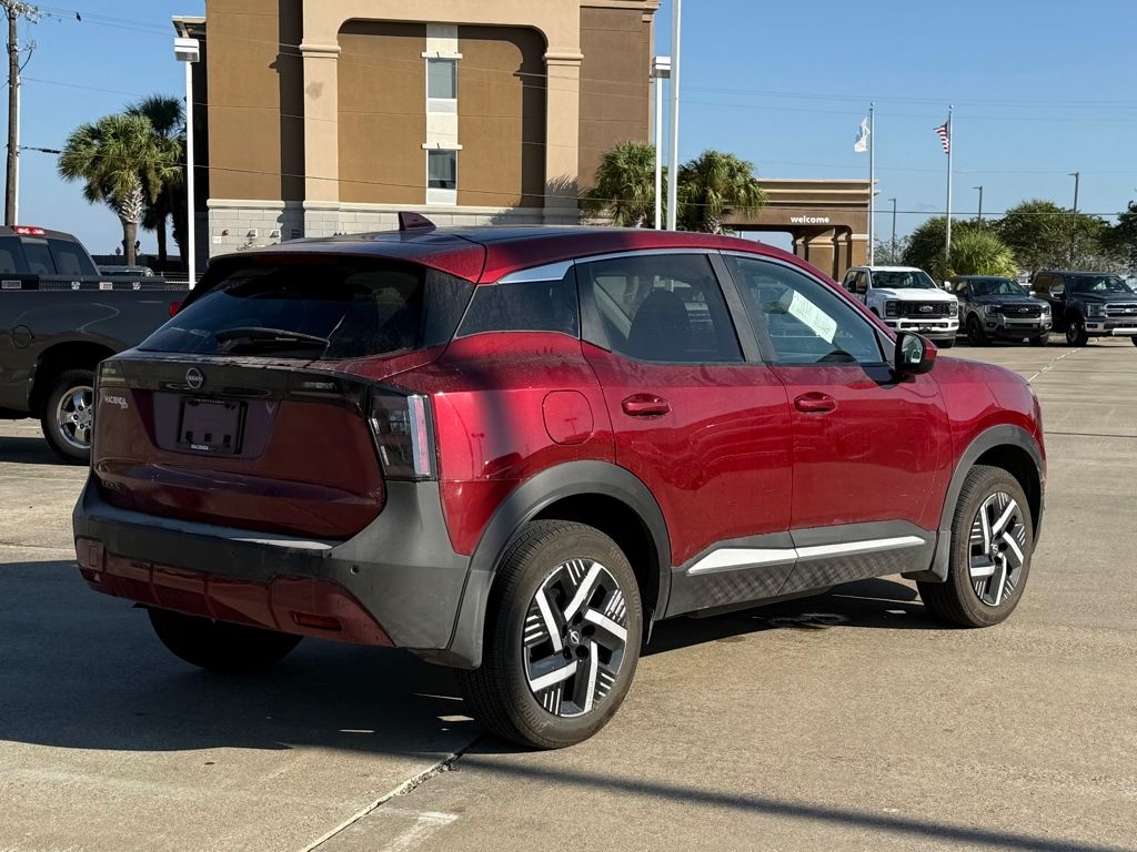 2025 Nissan Kicks SV photo 4