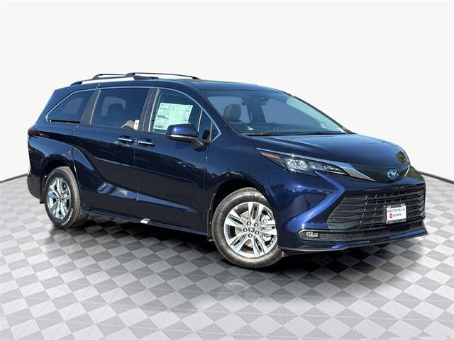 2025 Toyota Sienna XLE