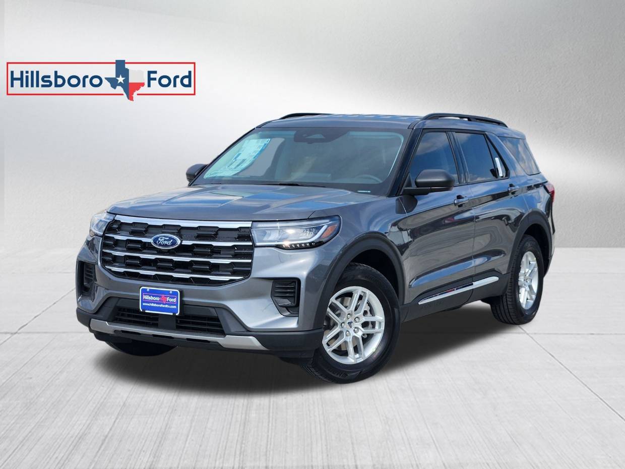 2025 Ford Explorer Active's photo
