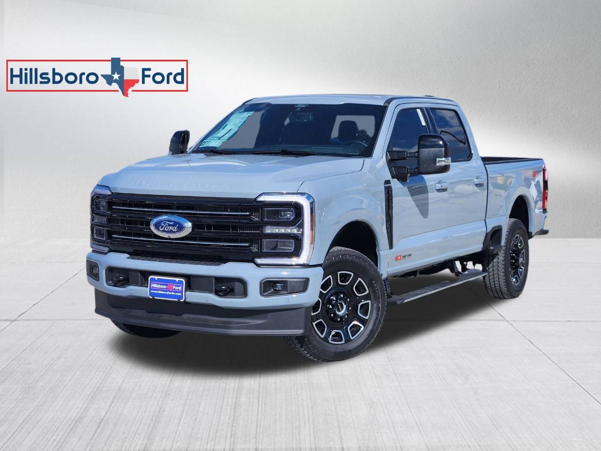 2026 Ford F-250 Super Duty Platinum's photo