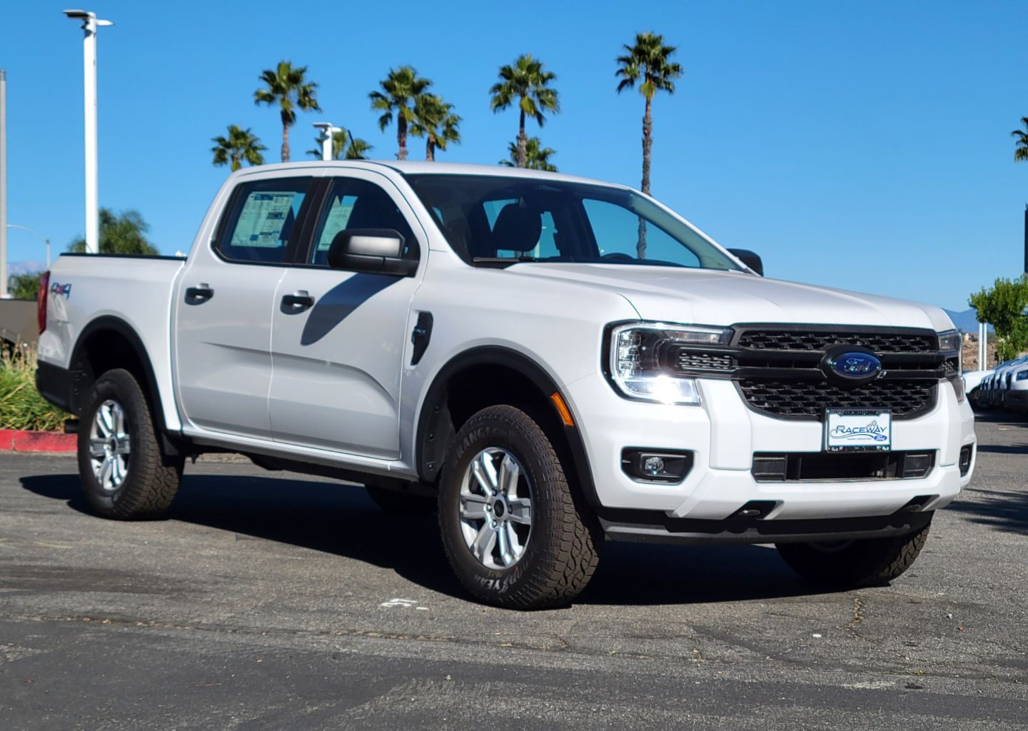 2025 Ford Ranger XL's photo