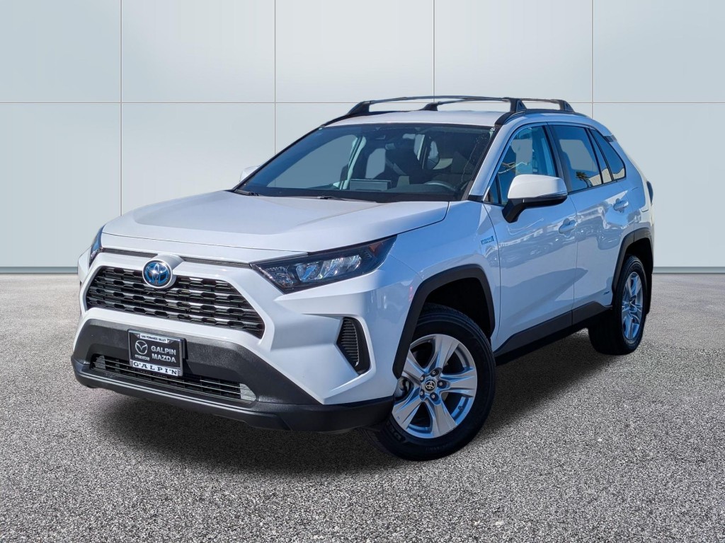 2021 Toyota RAV4 Hybrid LE