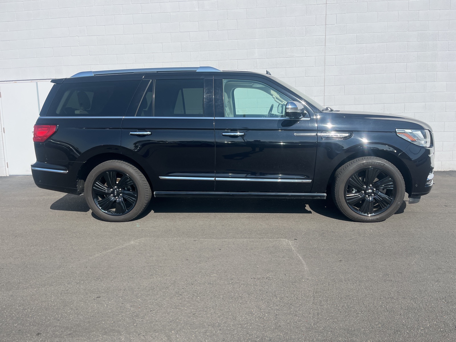 2019 Lincoln Navigator Black Label