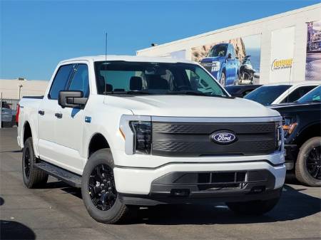2025 Ford F-150 Lightning XLT
