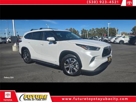 2026 Toyota Highlander Hybrid XLE