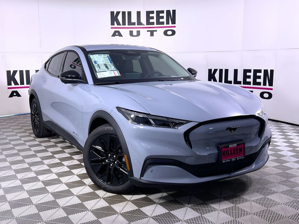 2025 Ford Mustang Mach-E Select RWD