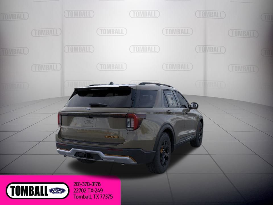 2026 Ford Explorer photo 4