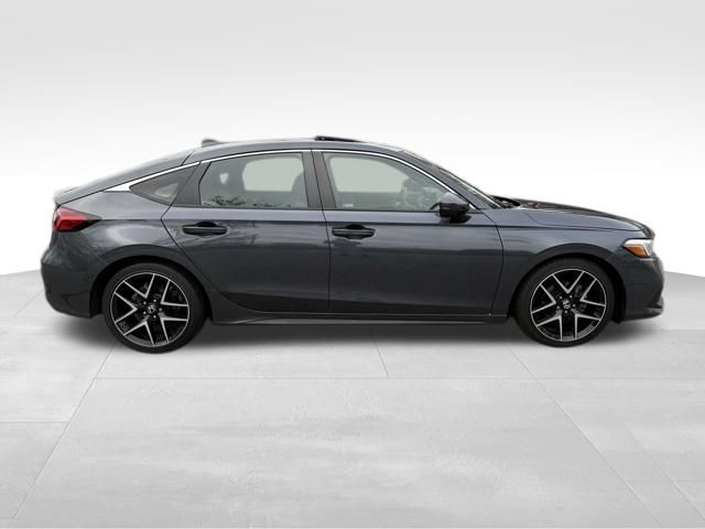 2024 Honda Civic Sport Touring photo 4