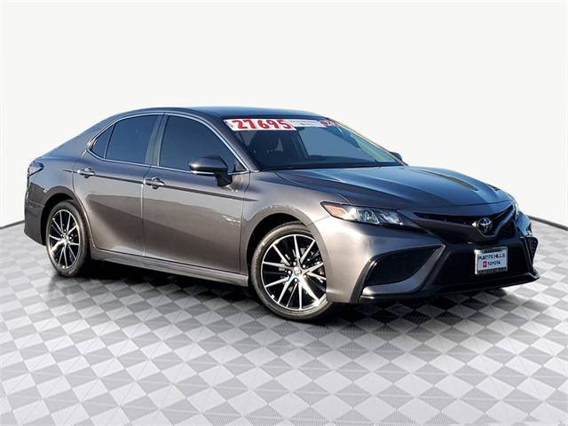 2024 Toyota Camry SE