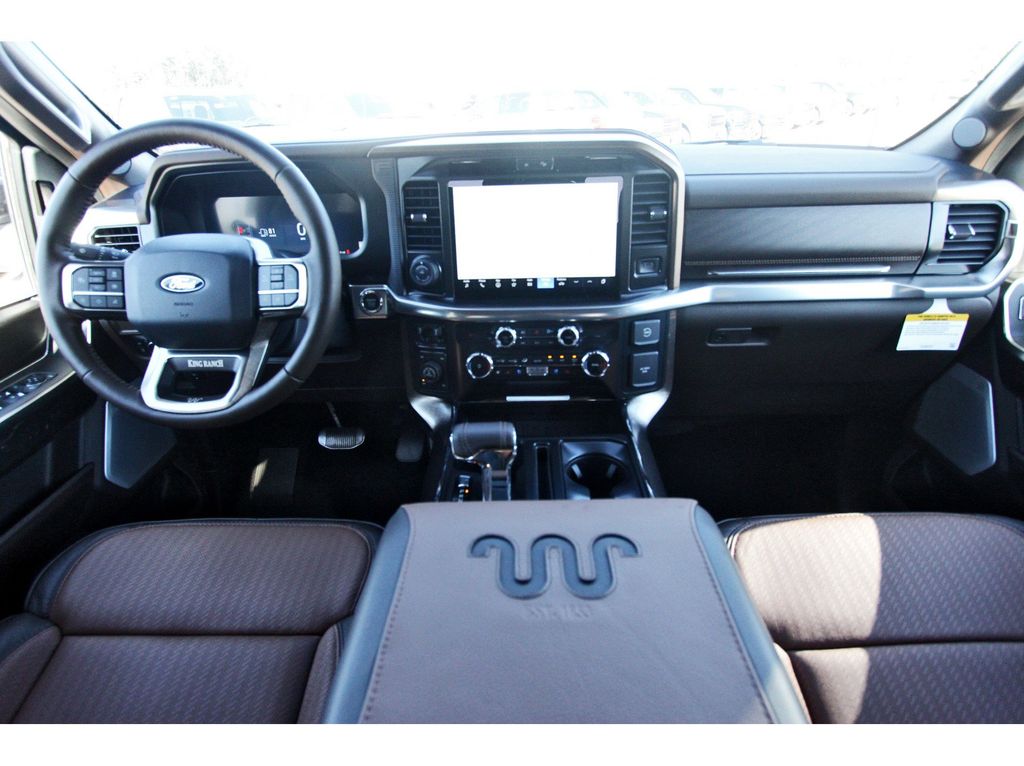2025 Ford F-150 King Ranch photo 4