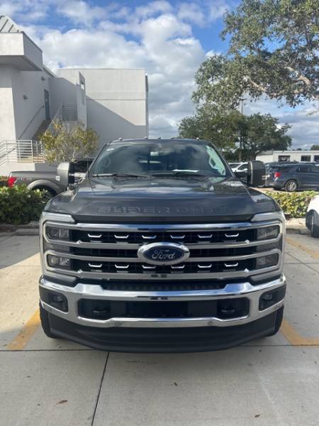 2023 Ford F-350SD LARIAT
