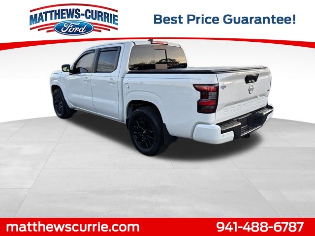 2023 Nissan Frontier SV photo 4