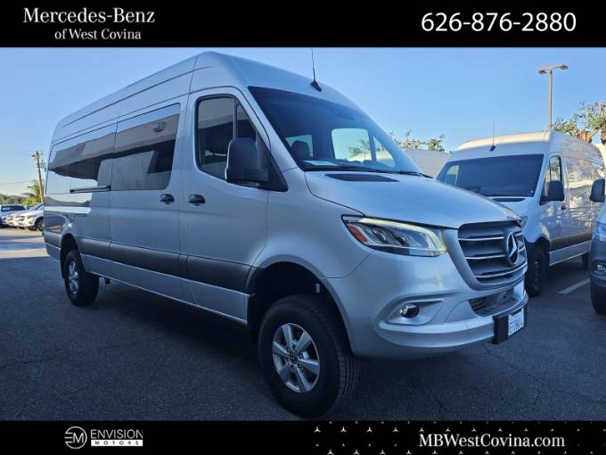 2023 Mercedes-Benz Sprinter 2500 Crew 170 WB