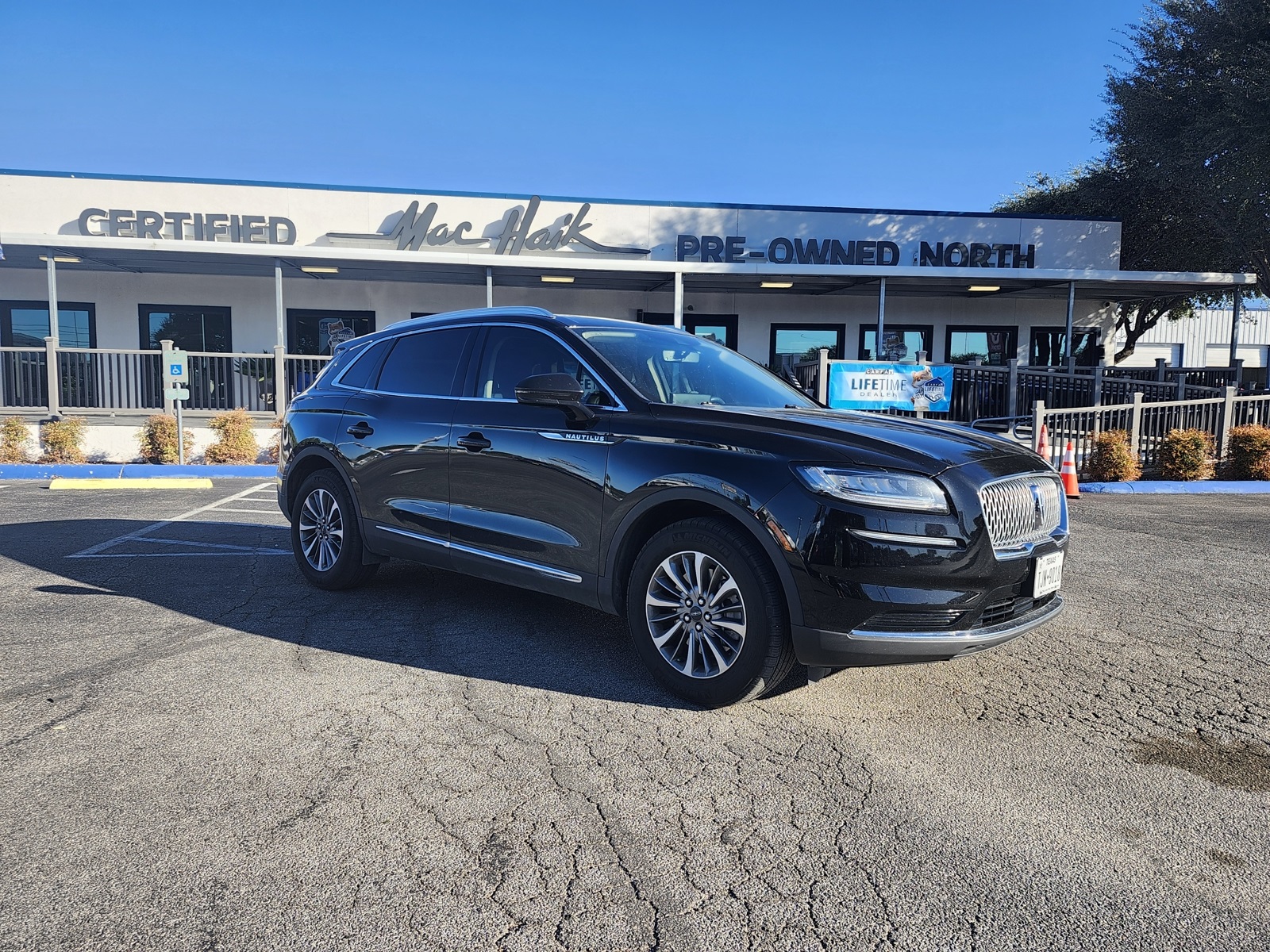 2023 Lincoln Nautilus Base's photo