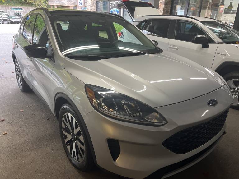 2020 Ford Escape SE Sport Hybrid