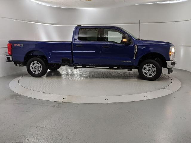 2026 Ford F-350 XLT photo 2