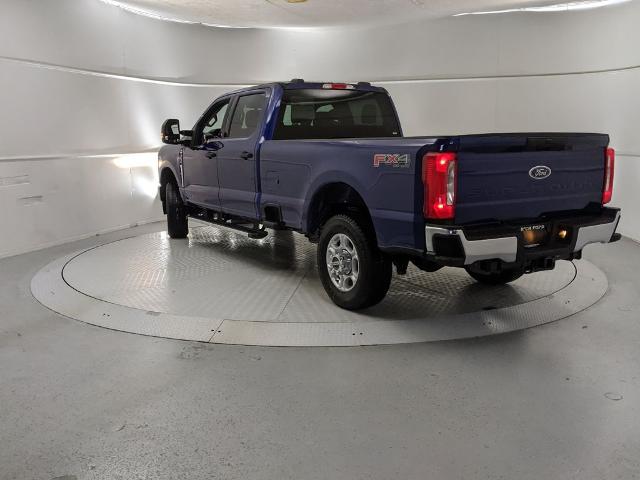 2026 Ford F-350 XLT photo 4