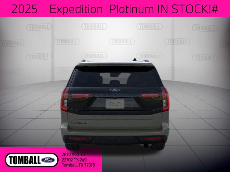 2025 Ford Expedition Platinum photo 2