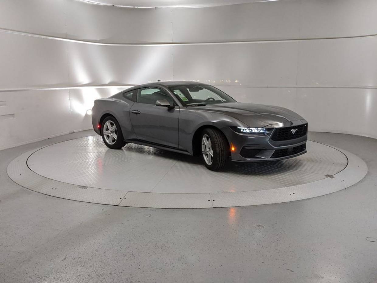 2026 Ford Mustang EcoBoost's photo