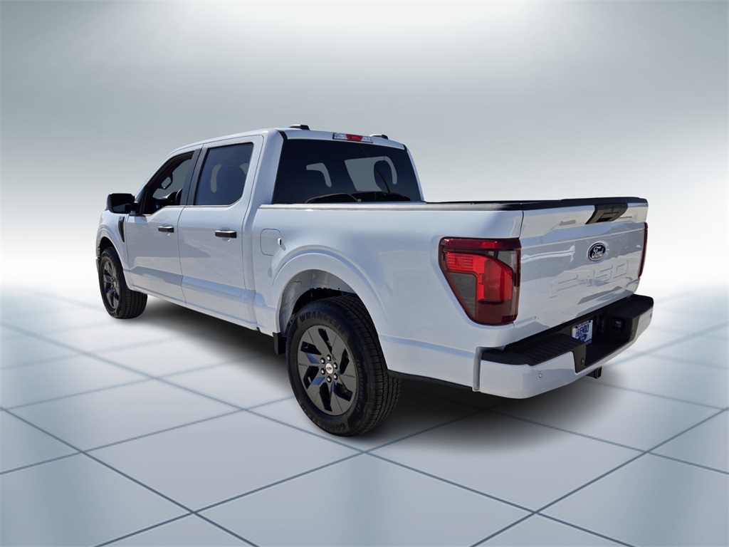 2025 Ford F-150 STX photo 4