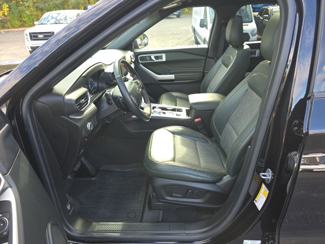 2022 Ford Explorer Timberline photo 3
