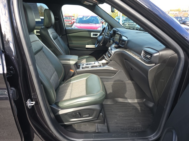 2022 Ford Explorer Timberline photo 4