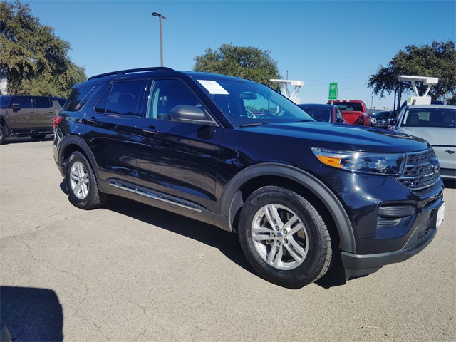Used 2022 Ford Explorer XLT