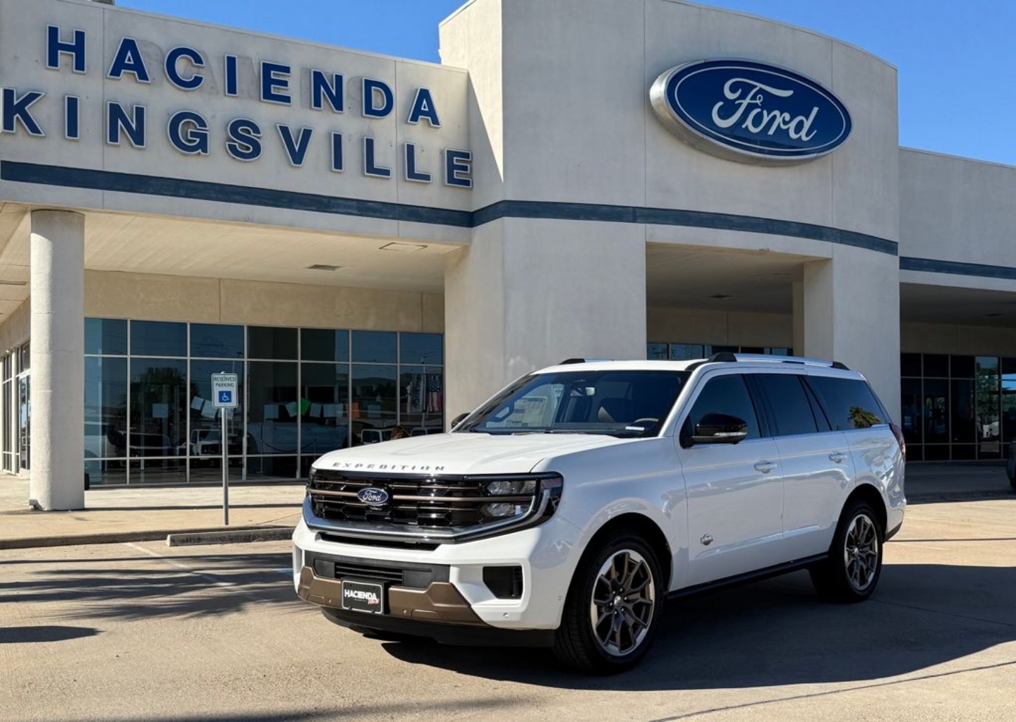2025 Ford Expedition King Ranch 4X4's photo